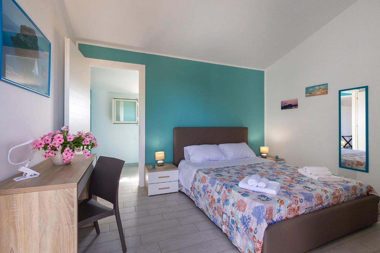 Brezza Salina Bed & Breakfast Torre Nubia Exterior foto