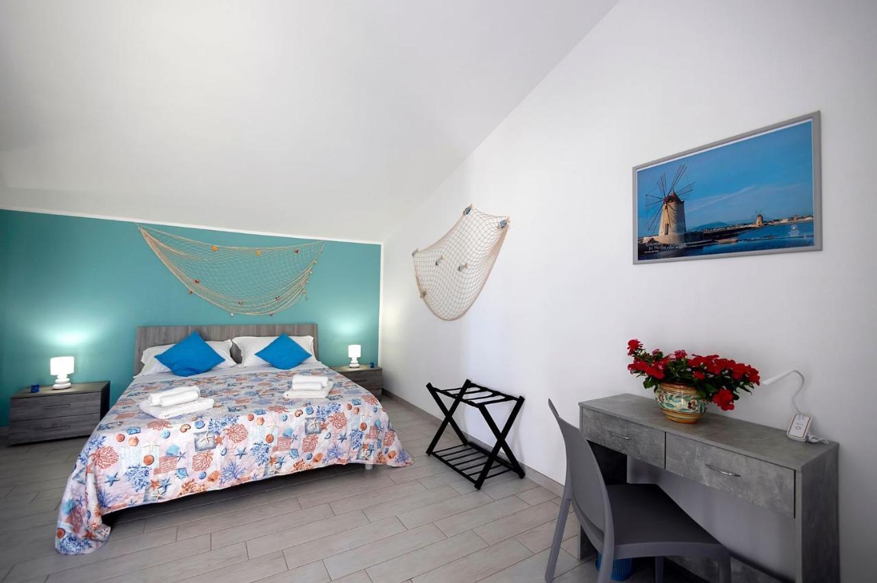 Brezza Salina Bed & Breakfast Torre Nubia Exterior foto